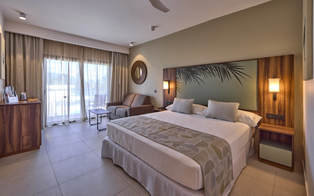 Hotel Riu Turquoise