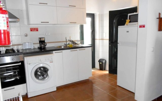 House with 2 Bedrooms in Barão de São Miguel, with Furnished Terrace And Wifi - 7 Km From the Beach