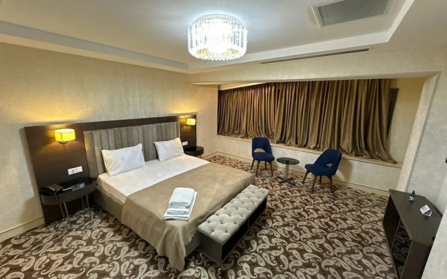 Rose İnn Hotel
