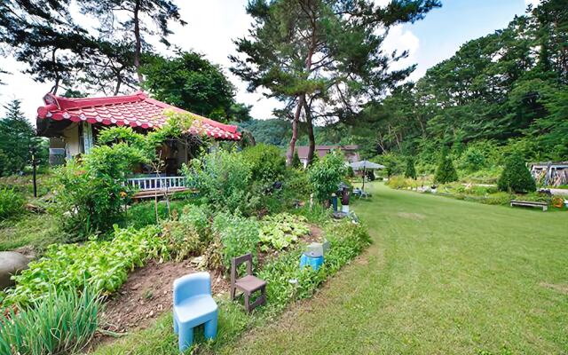Yangpyeong Dandelion Pension