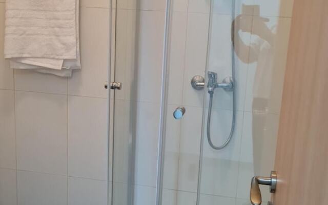 Spacious 2-bed Apartment in Sotira With Pool