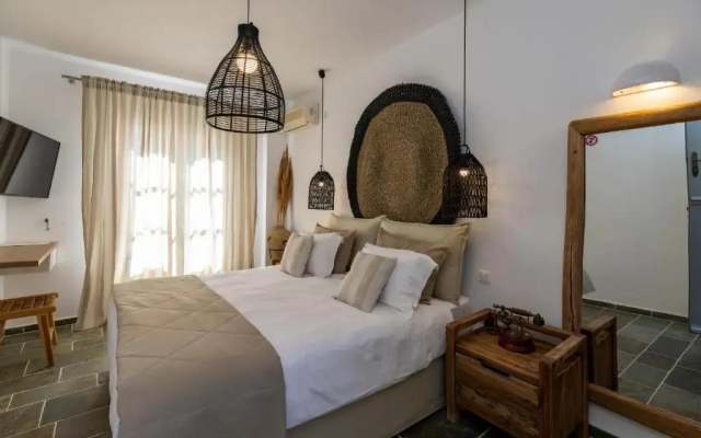 Nymfes Hotel