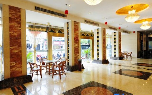 Wenyuan Business Hotel