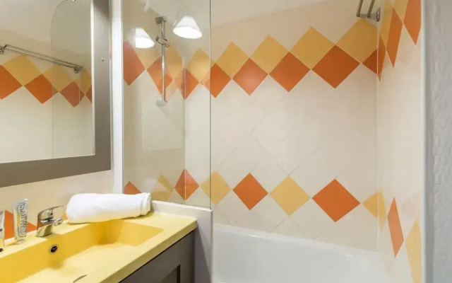 Air-conditioned Studio in Sainte Maxime
