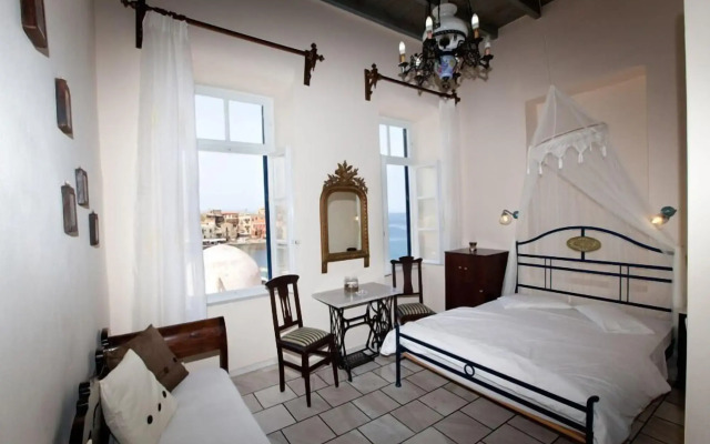 Pandora Suites