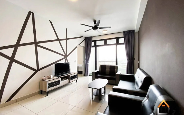 One Tebrau, Scenery Suite by HomestayJB