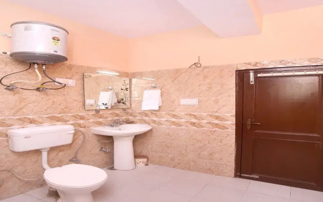 Oyo Home 15891 Cozy Stay