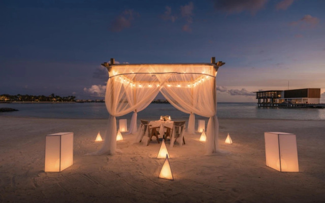 So/ Maldives Resort