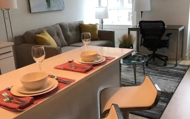 Cook City Suites - 1616 Walnut Street