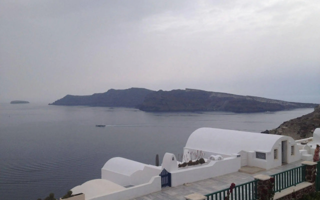 Stelios Rooms