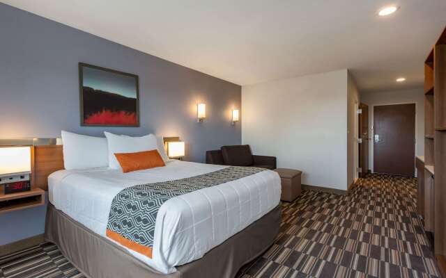 Microtel Inn & Suites by Wyndham Niagara Falls