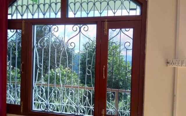 StayApart - Maa Anadmayee Guest House
