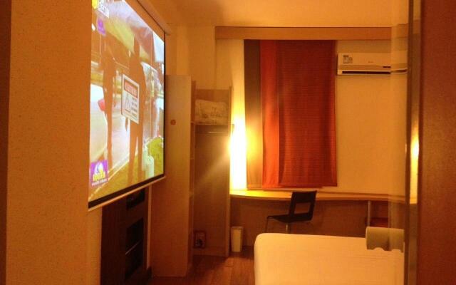 Dragon Hotel 168 Huadu North Railway Station Branch