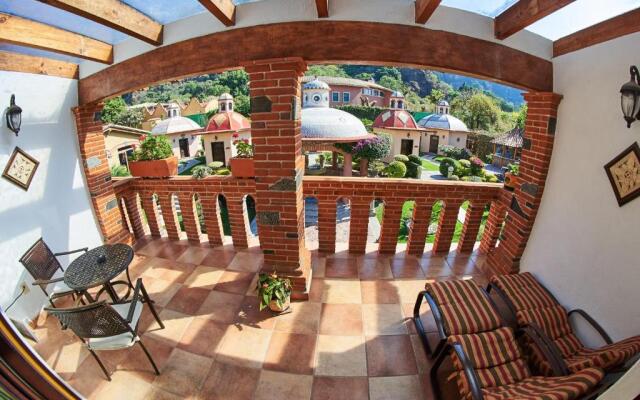 La Buena Vibra Retreat and Spa Hotel