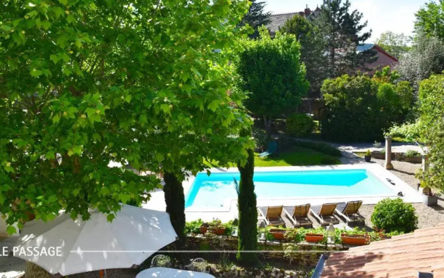 Le Jardin Secret De Beaune
