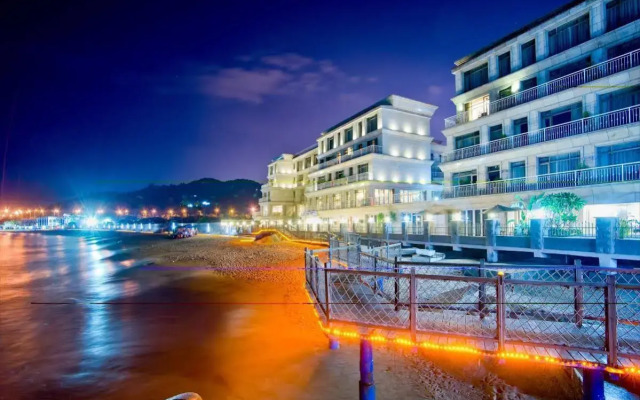 Titan Paradise Xiamen Hotel