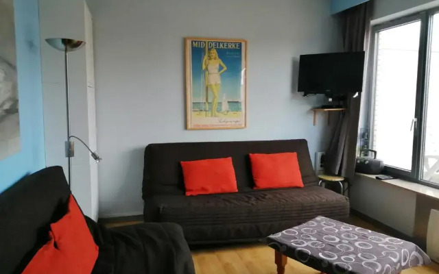 Roof Studio with Large Sun Terrace in Middelkerke