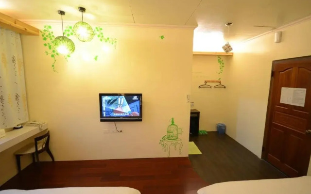 Cocos Hot Spring Hotel