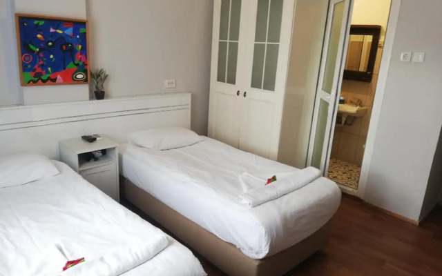 Urkmez Hotel