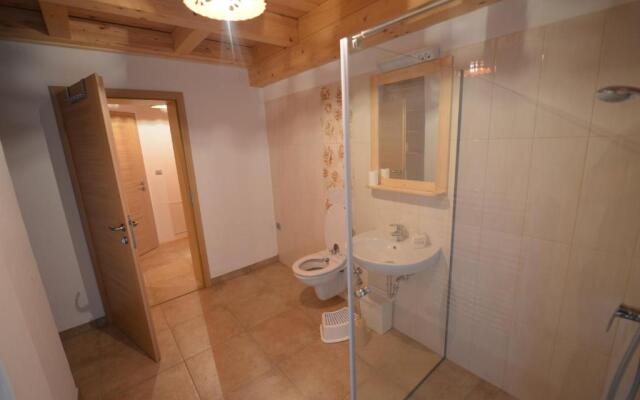 Apartments Mojca