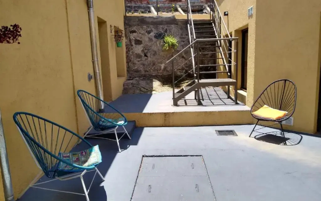 Nomades Hostel