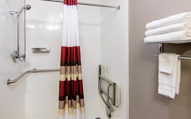 Red Roof Inn Locust Grove