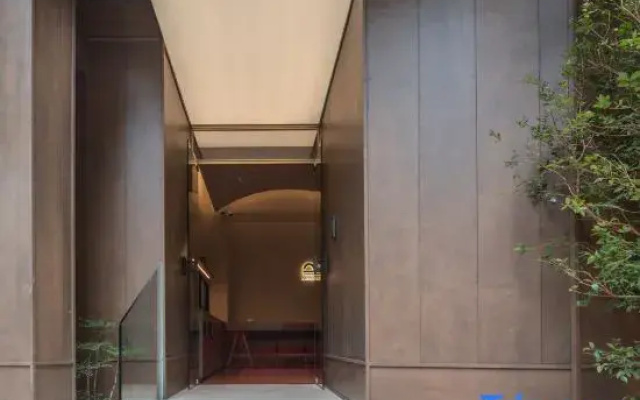 Mossland Hotel