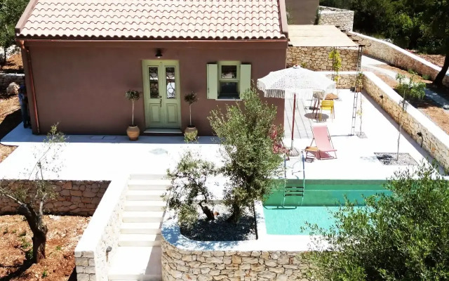 Rock n' Olive Villas
