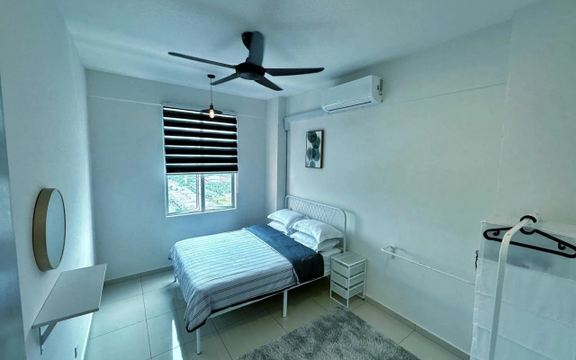 Adelea Homestay MERU