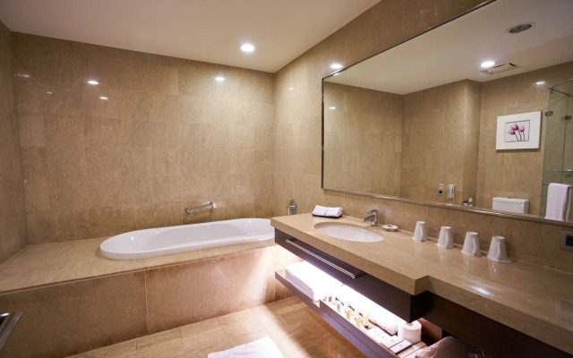Taipung Suites