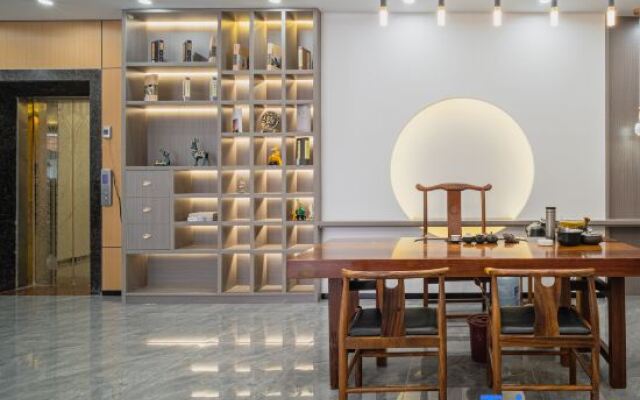 Shishi  Leaisi  Hotel