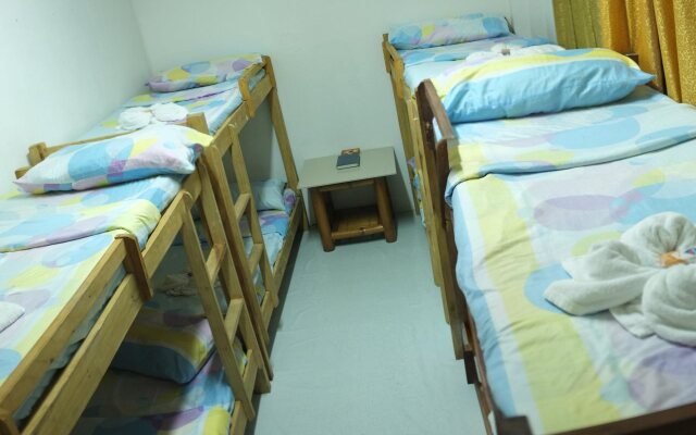Edcelent Guesthouse