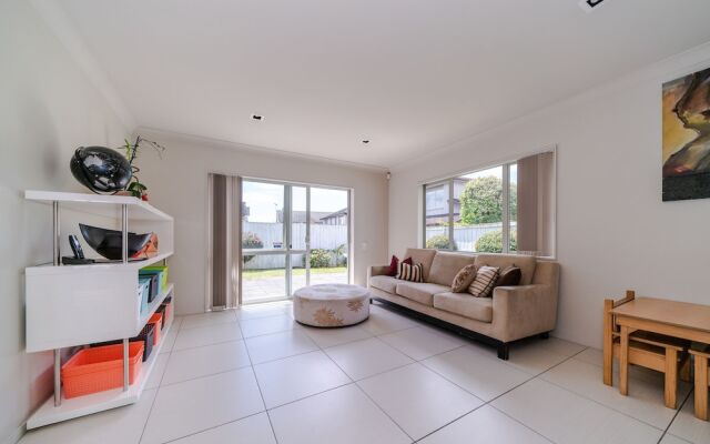Stonefield Premium Modern Vacation Home