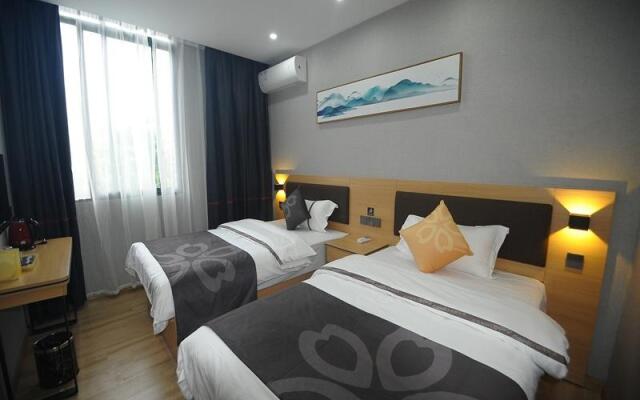 FERONIA Hotel Chongqing Fuling District Baitao Town Xincun Junction