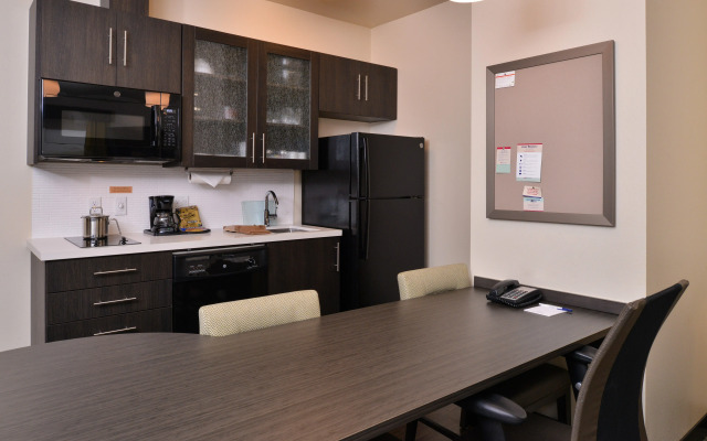 Candlewood Suites Austin Airport by IHG