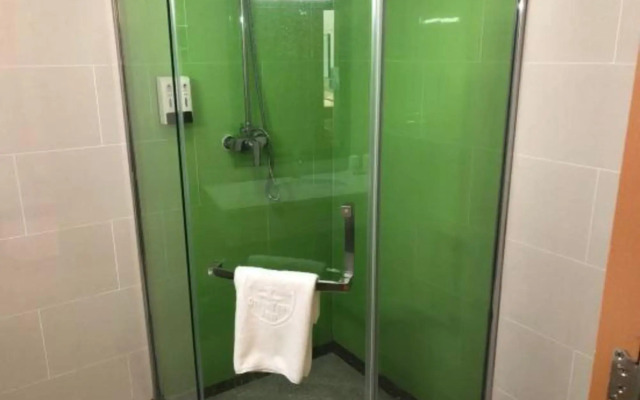 GreenTree Express Hotel (Xi'an Jingwei Industrial Park)