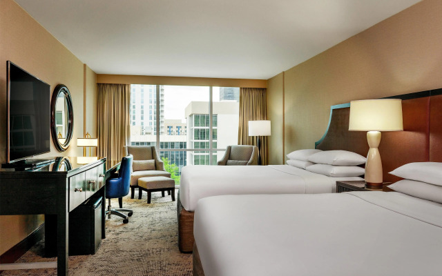 Courtland Grand Hotel, Trademark Collection by Wyndham