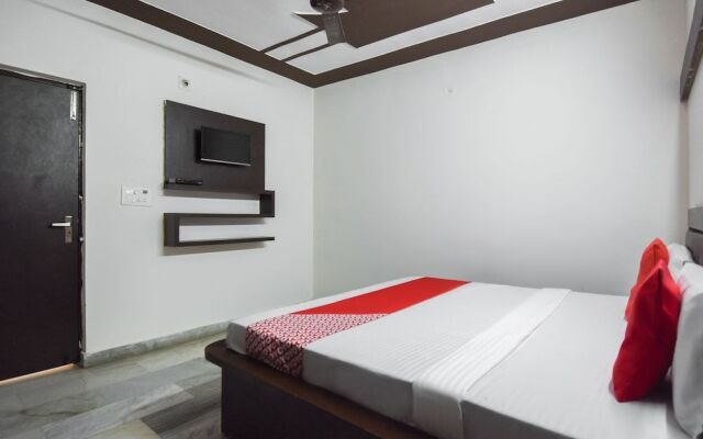 Oyo 48899 Hotel V Seven