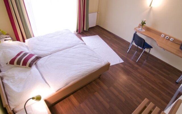 Pension Sauer