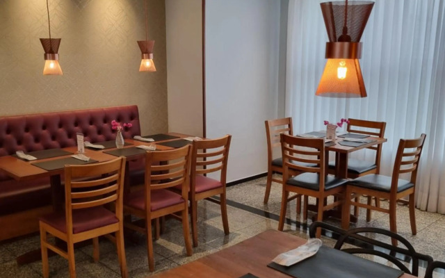 Condomínio Max Savassi Superior apto 1302