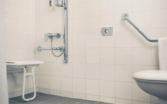 Отель Mercure Paris Centre Tour Eiffel 