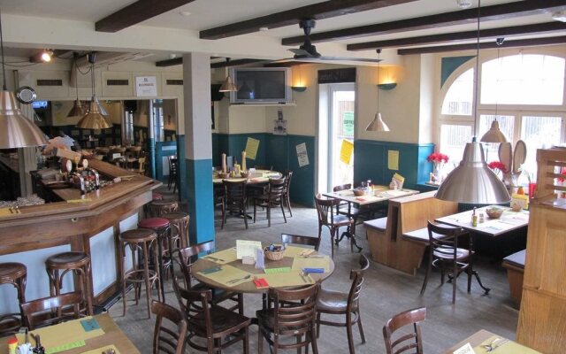 Happy Inn Lodge