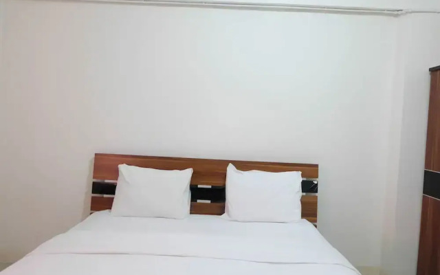 Simply Studio Apartment at Green Pramuka City
