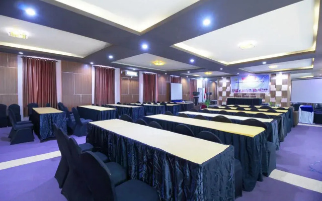 Airy Lahundape Edy Sabara Bypass 8 Kendari