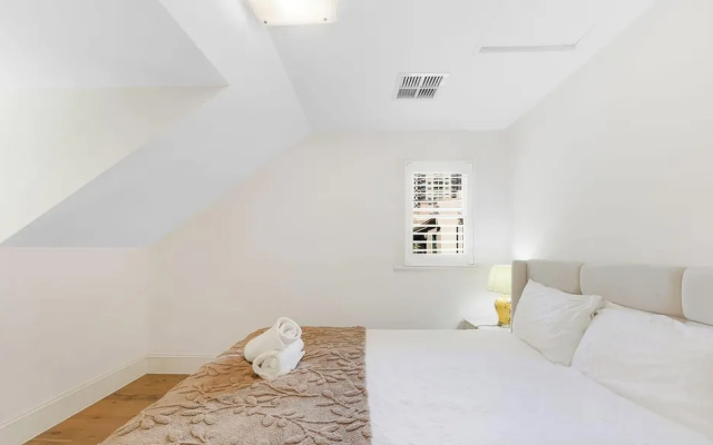 Metawise Luxury 3BR Terrace in The Heart of Sydney – Guest Rooms – Sydney