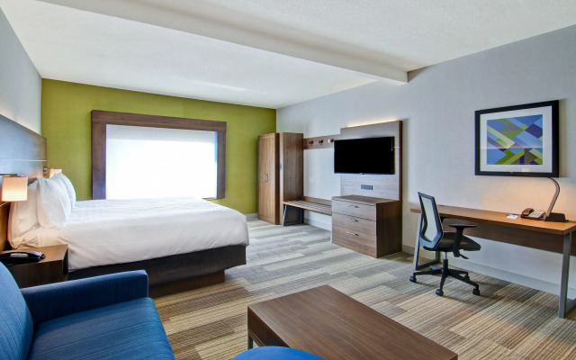 Holiday Inn Express Hotel & Suites Toronto - Markham, an IHG Hotel