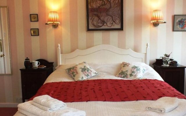 Dowfold House Bed & Breakfast