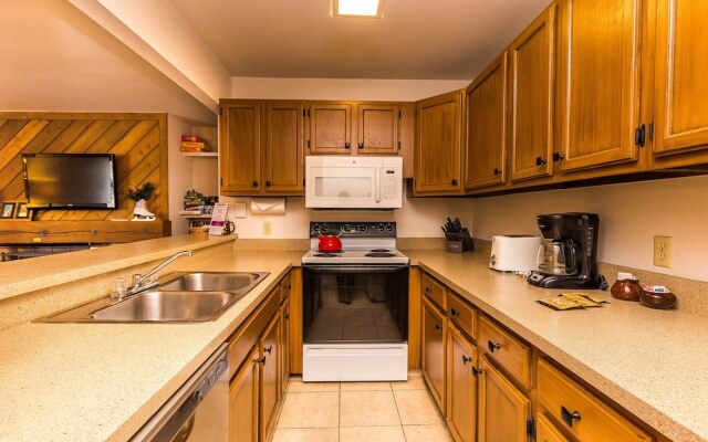 Flying Dutchman by Summit County Mountain Retreats