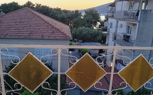 Cozy Trogir Apartment With 3 Bedrooms