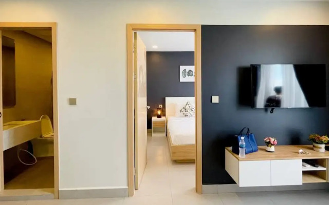 SS Hotel and Residence